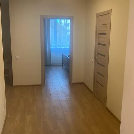 Appartament Karja 26a/10 아파트 나르바죠수